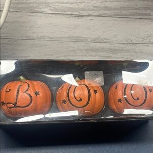 Rustic Orange Pumpkin Accents for Halloween Decor